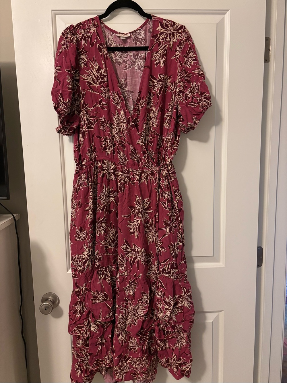 Knox Rod Floral Wrap Midi Dress in Berry Pink